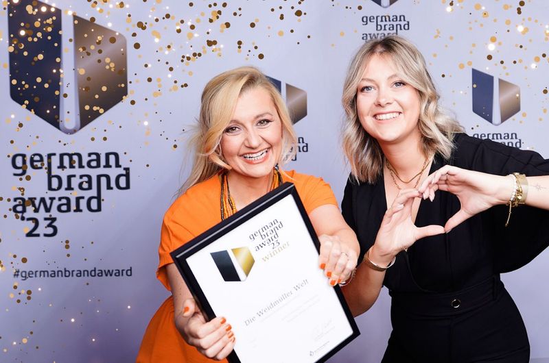 Weidmueller получи наградата German Brand Award 2023 за иновативния обществен проект Weidmueller World Weidmueller получи наградата German Brand Award 2023 за иновативния обществен проект Weidmueller World